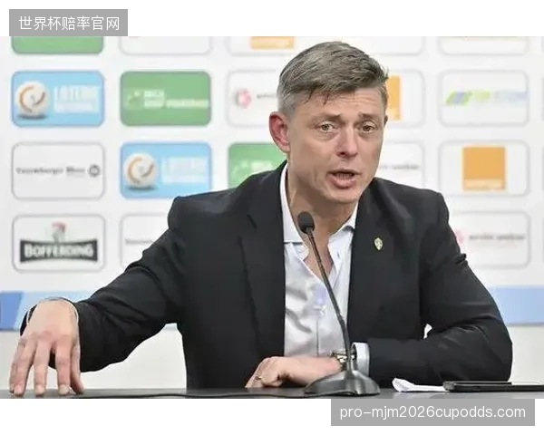 托马森强调的强度足球或增加犯规数，瑞典队需在保持侵略性的同时控制好防守纪律。